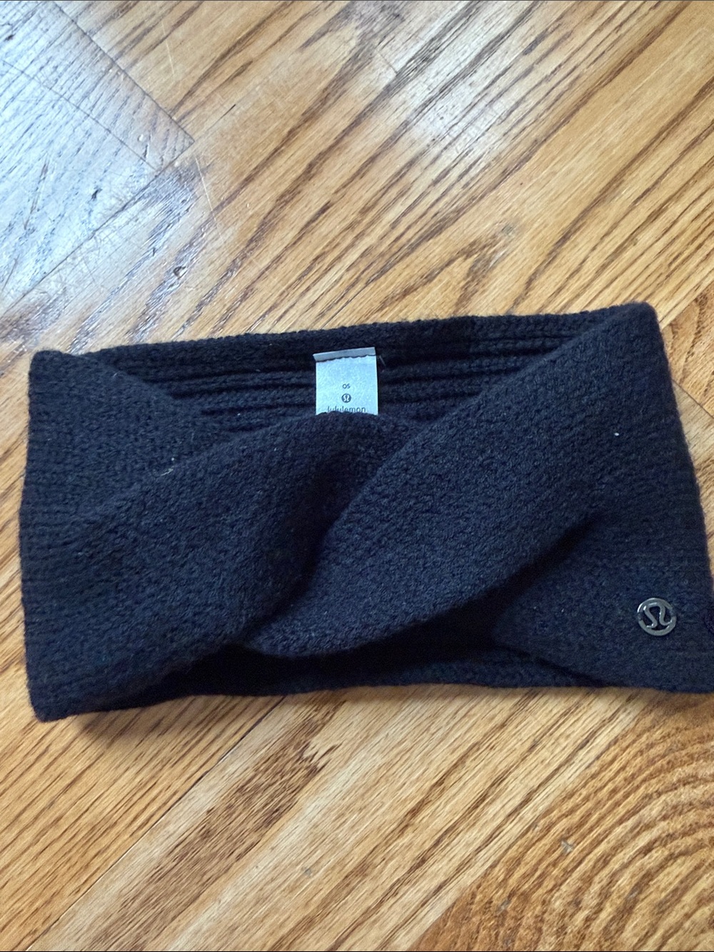 NWOT lululemon athletica Black Twisted Knit Headband with Logo Accent